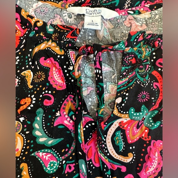 Croft & Barrow blouse. Women’s size large. - Picture 4 of 10